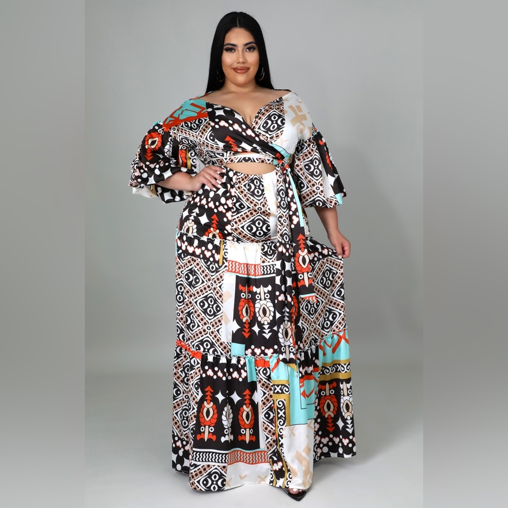PLUS SIZE TRIBAL PRINT Maxi Dress